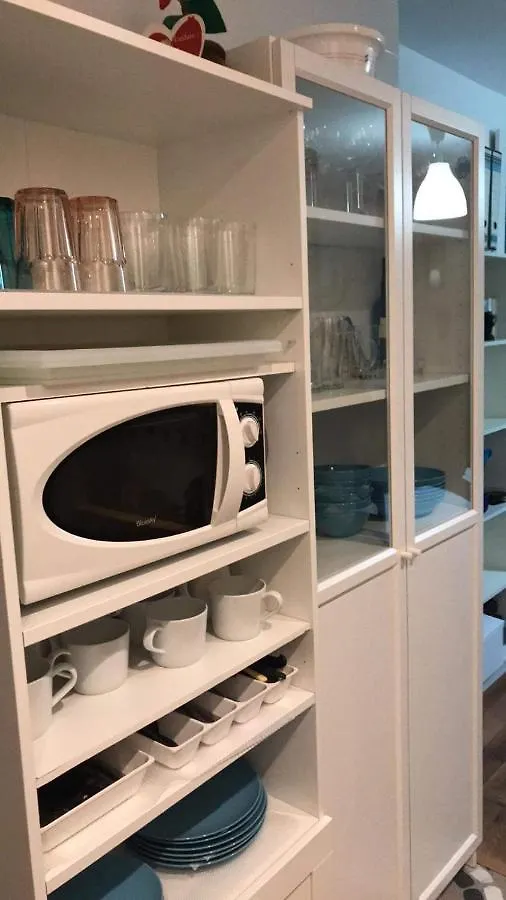 Apartamento Estudio Loft En El Centro Para 3 O 4 Personas Cama Doble Y Sofa Cama Check In A Partir De Las 15 Y 30 Min Pm Y Check Out Hasta Las 12 Pm Con Wifi Normalmente No Se Puede Adelantar El Check In Por Motivos De Produccion Torremolinos Španělsko