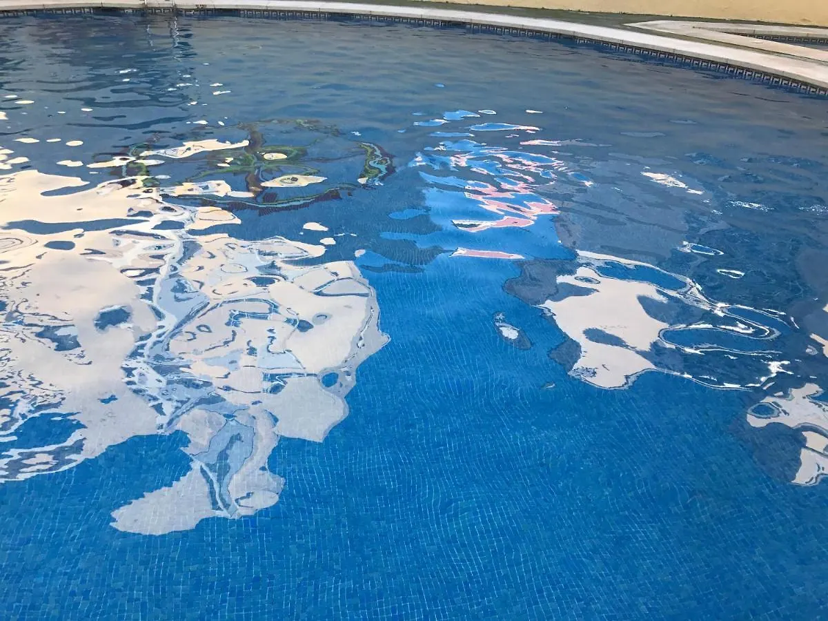 Apartamento Estudio Loft: Centro Céntrico con WiFi y Check-out Tardío Torremolinos Spain