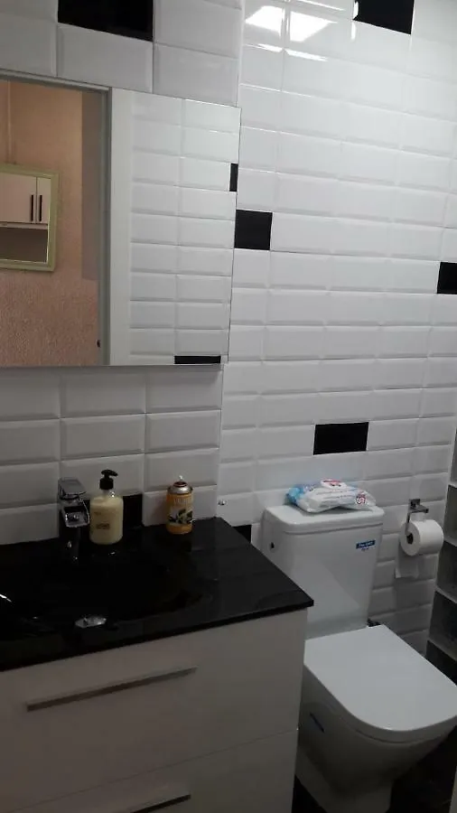 Apartamento Estudio Loft: Centro Céntrico con WiFi y Check-out Tardío Torremolinos 0*,  Spain