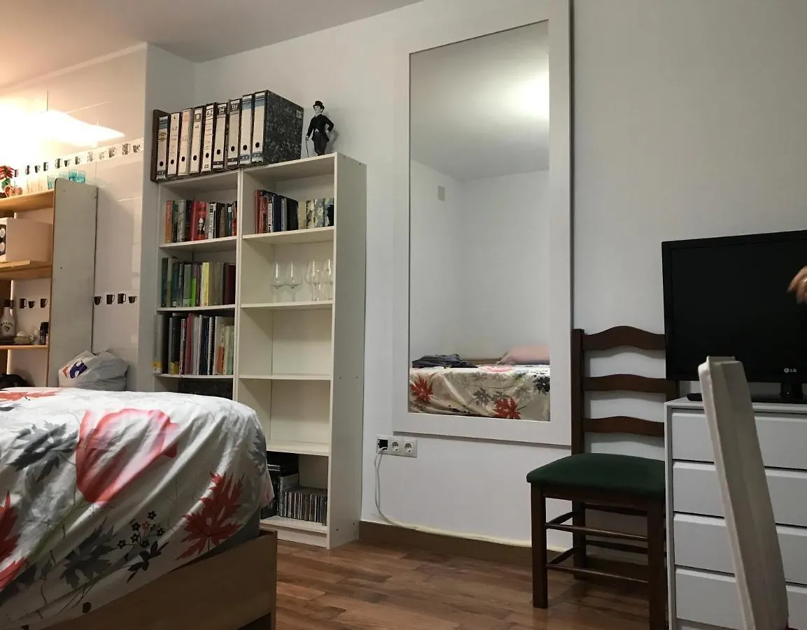 Apartment Apartamento Estudio Loft: Centro Céntrico con WiFi y Check-out Tardío Torremolinos